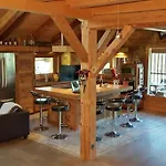 Apartment 2 Spacieux Dans Ferme Renovee Face Au Montblanc Megeve