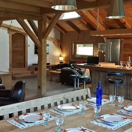 2 Spacieux Dans Ferme Renovee Face Au Montblanc Apartment Megeve